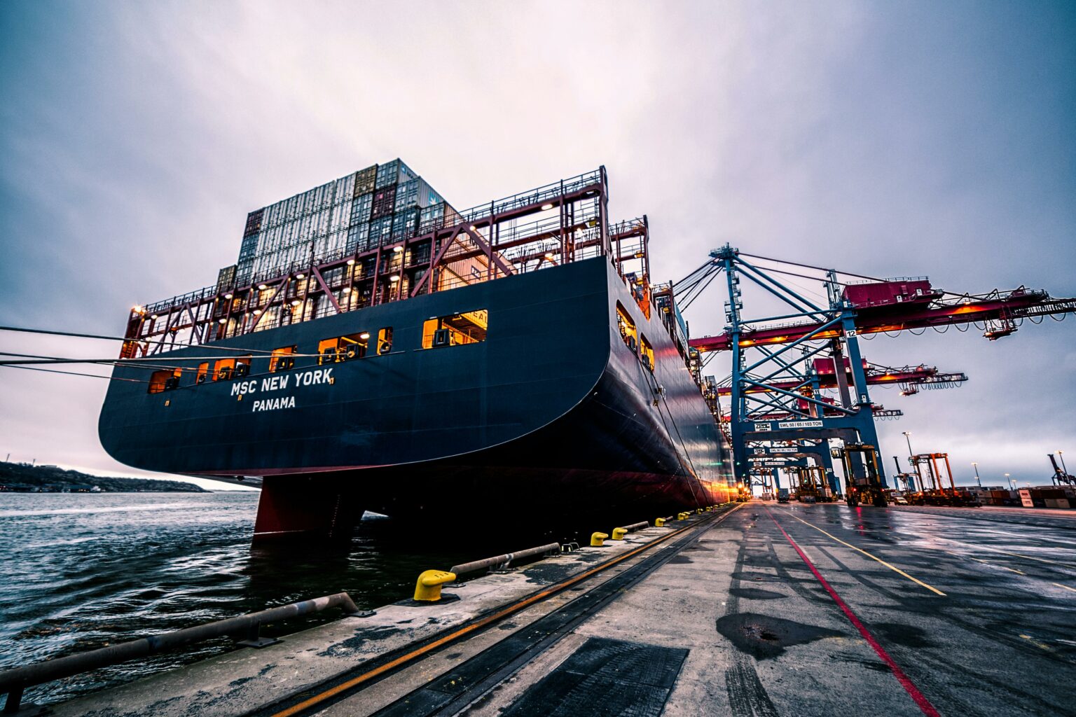 Logistic Expertise